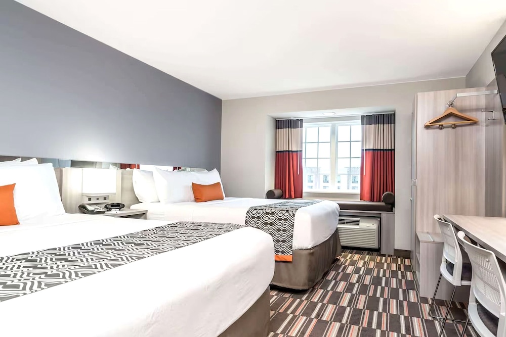 Comfort Room, 2 Queen Beds, Non Smoking