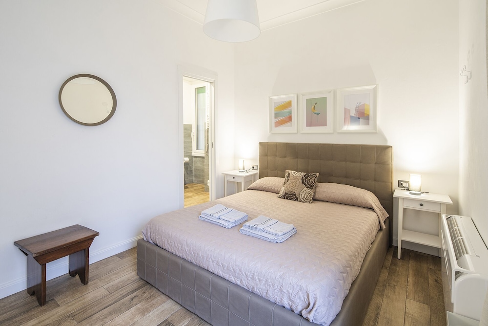 Junior Double Room, Garden View (n.4)