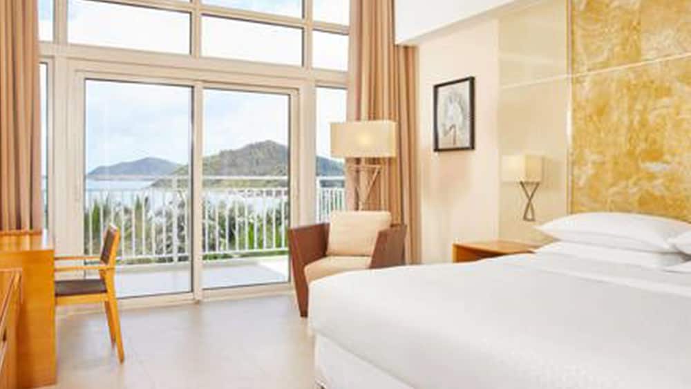 Room, 2 Twin Beds, Ocean View