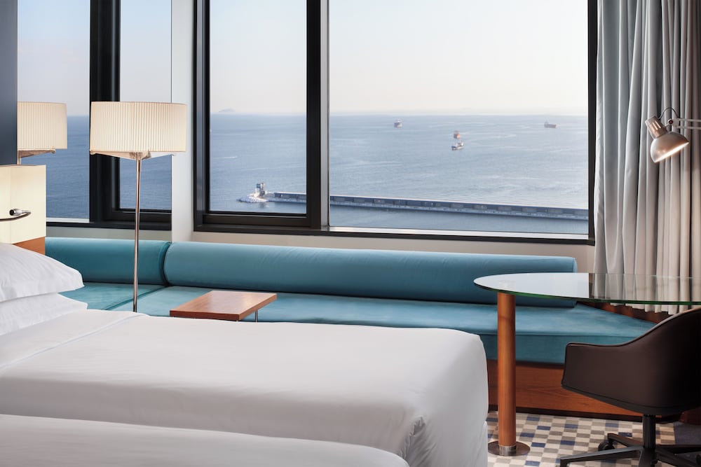 Superior Room, 2 Twin Beds, Sea View
