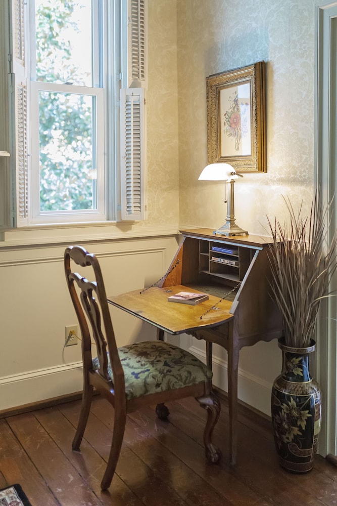 Pyne Suite photo 3