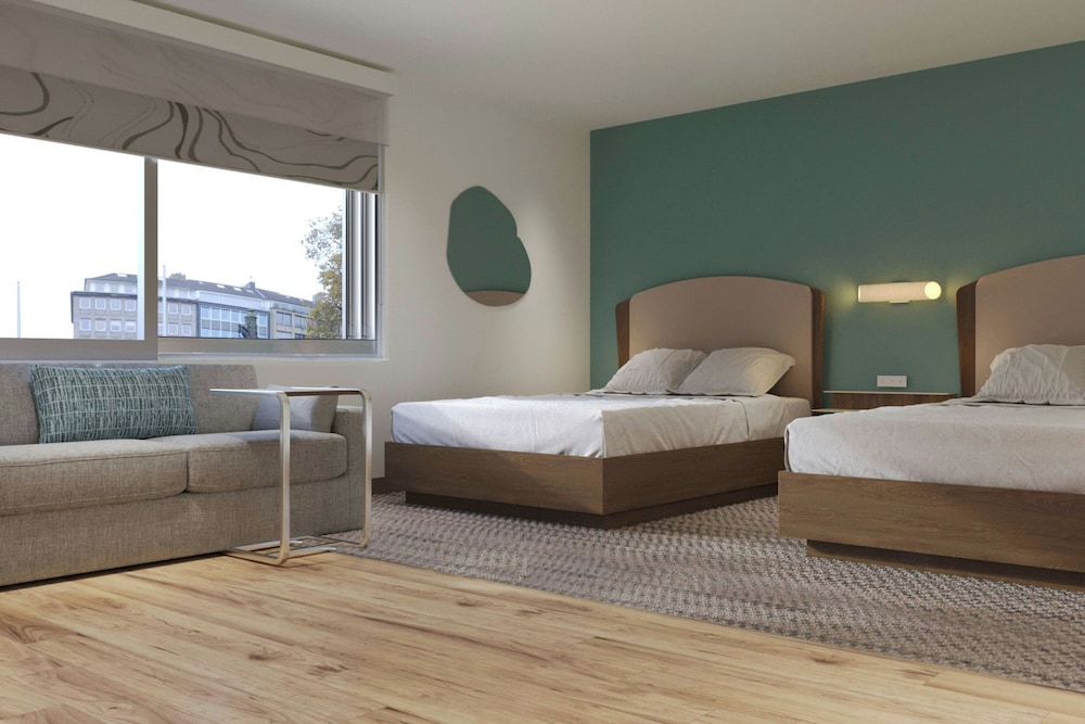 Studio, 2 Queen Beds