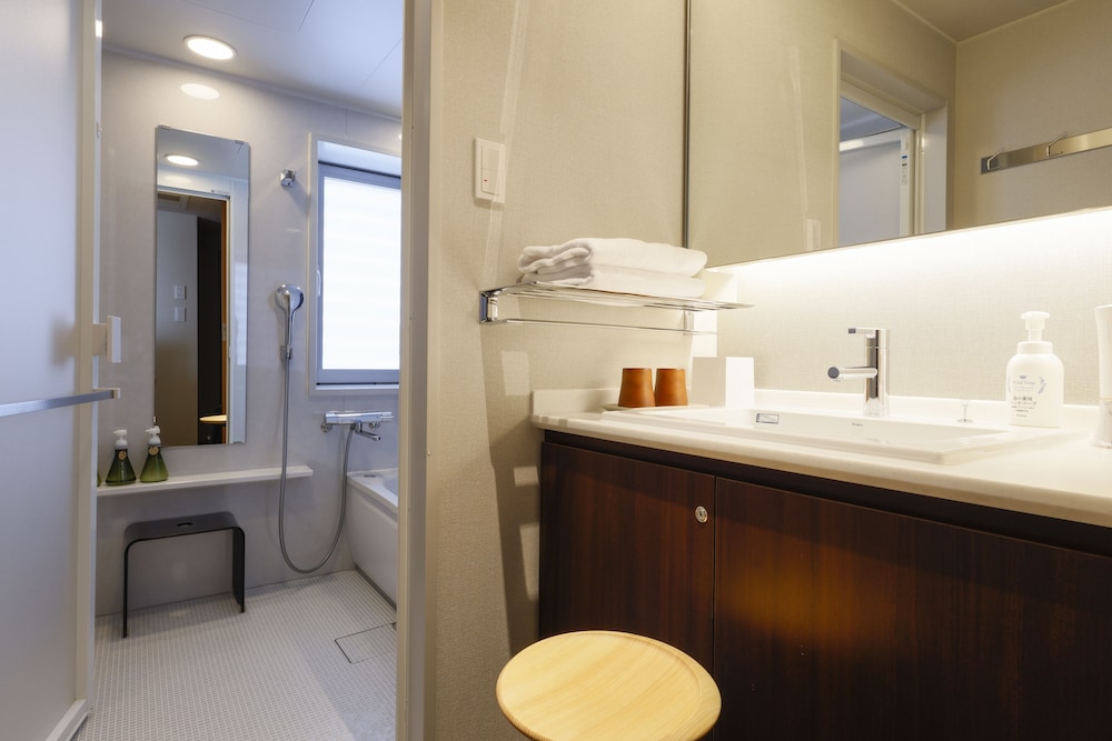 Deluxe Twin Room, Non Smoking - Photo 6
