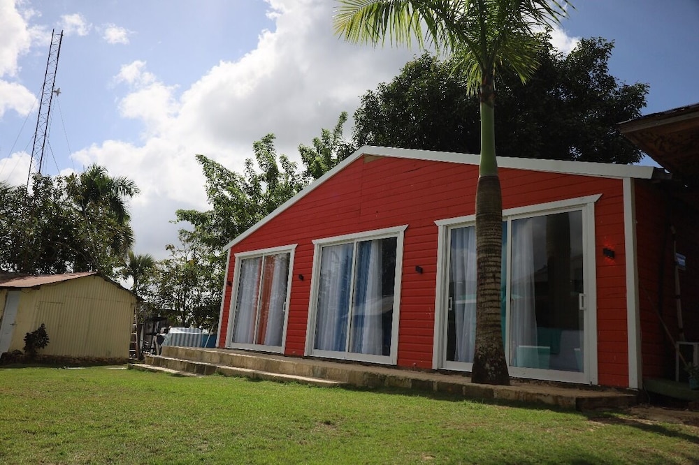 Comfort Cottage, Balcony, Garden View