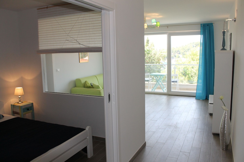 Apartment, 1 Bedroom, Balcony, Sea View photo 1