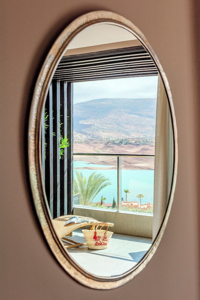 Premium Room, 1 Bedroom, Lake View photo 3