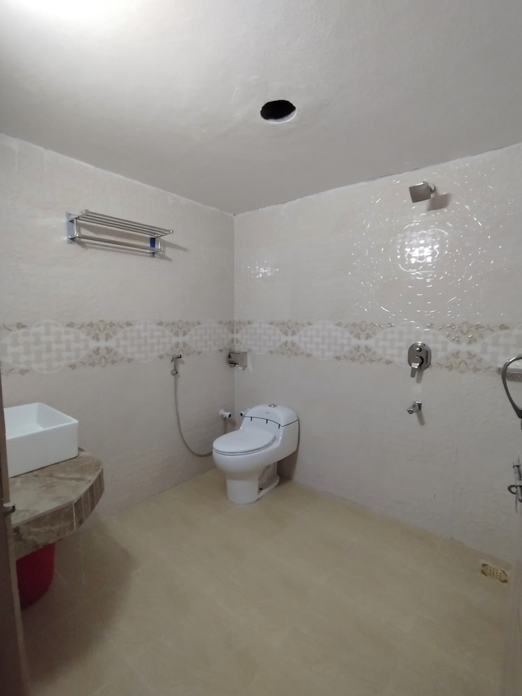 Deluxe Double or Twin Room, Garden View