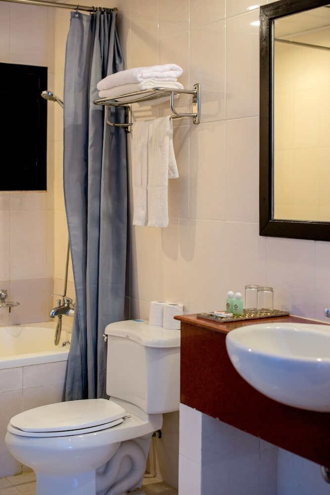Superior Double or Twin Room - Photo 22