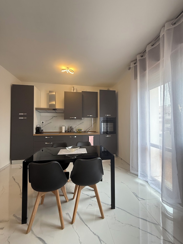 Luxury Apartment, City View photo 3