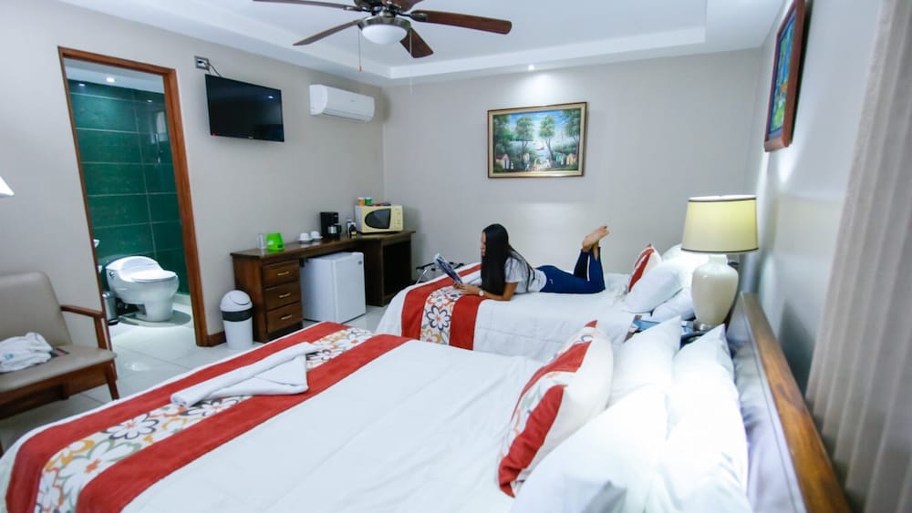 Suite Deluxe photo 3
