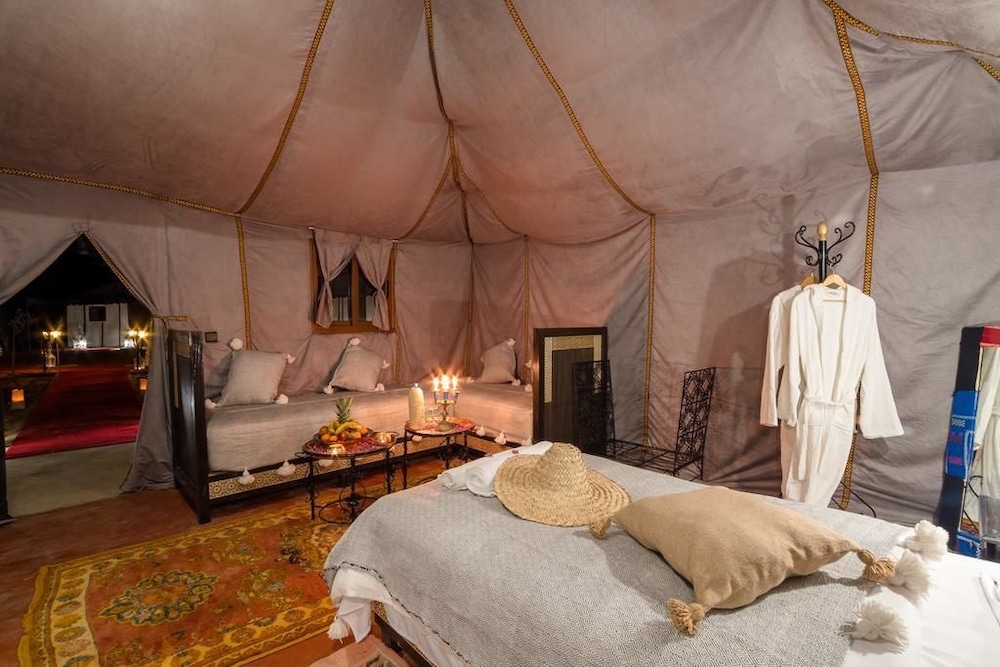 Standard Tent photo 3