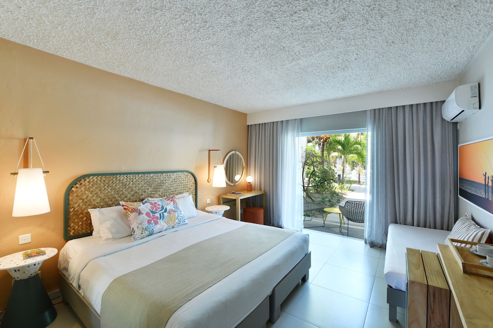 Comfort Room - Photo 1