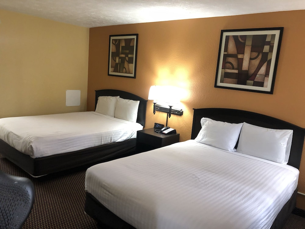 Deluxe Room, 2 Bedrooms, Non Smoking, Pets Not Allowed photo 3