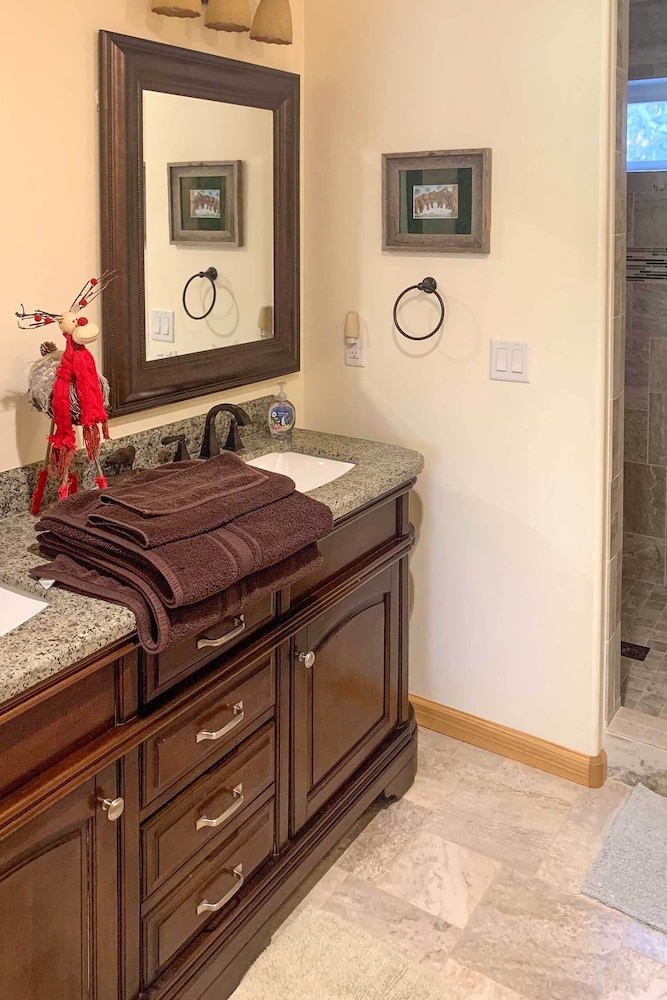 House (3 Bedrooms) photo 2