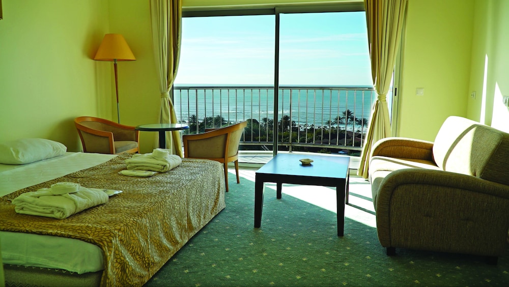 Grand Room, Sea View photo 1
