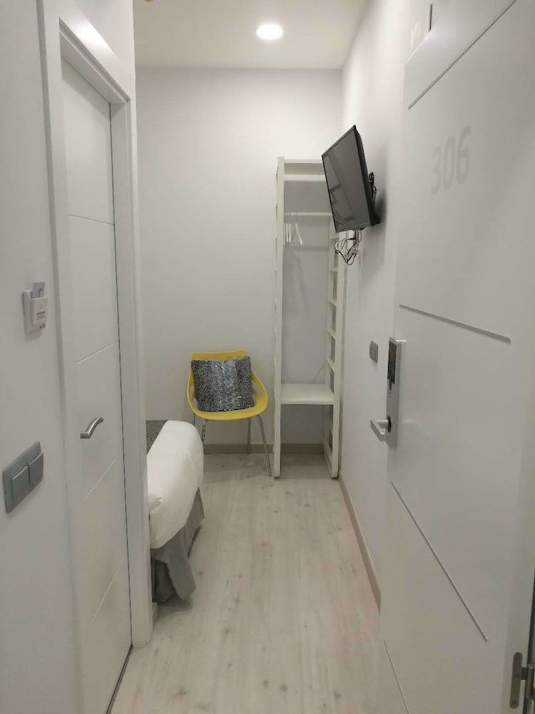 Single Room, 1 Twin Bed, Non Smoking photo 2