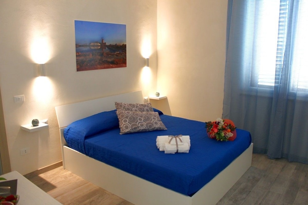 Triple Room, Multiple Beds, Non Smoking