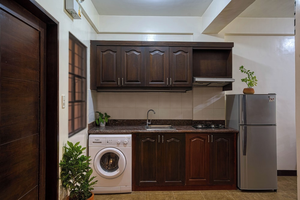 Deluxe Apartment, 2 Bedrooms, Balcony photo 3