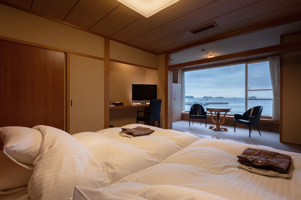 Double or Twin Room, Private Bathroom, Non Smoking, Open air-Bath photo 2