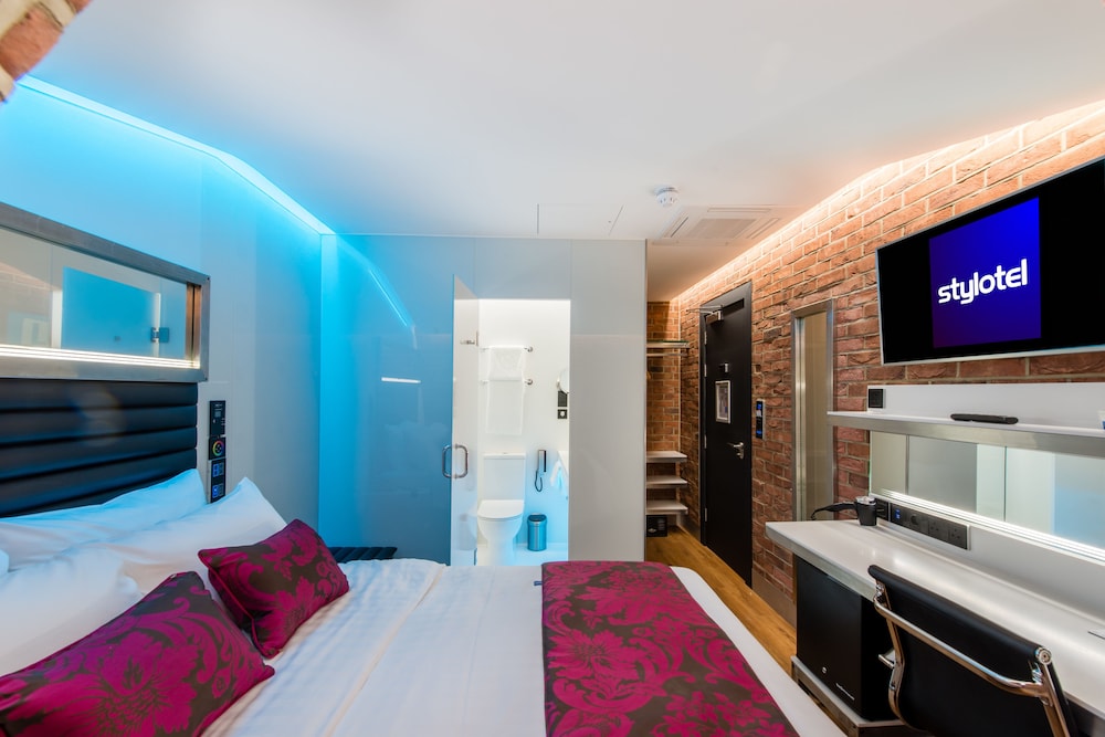 Awesome Double Styloroom photo 1