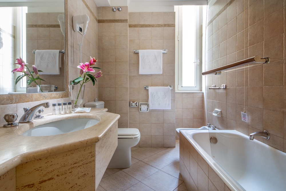 Classic Single Room photo 2