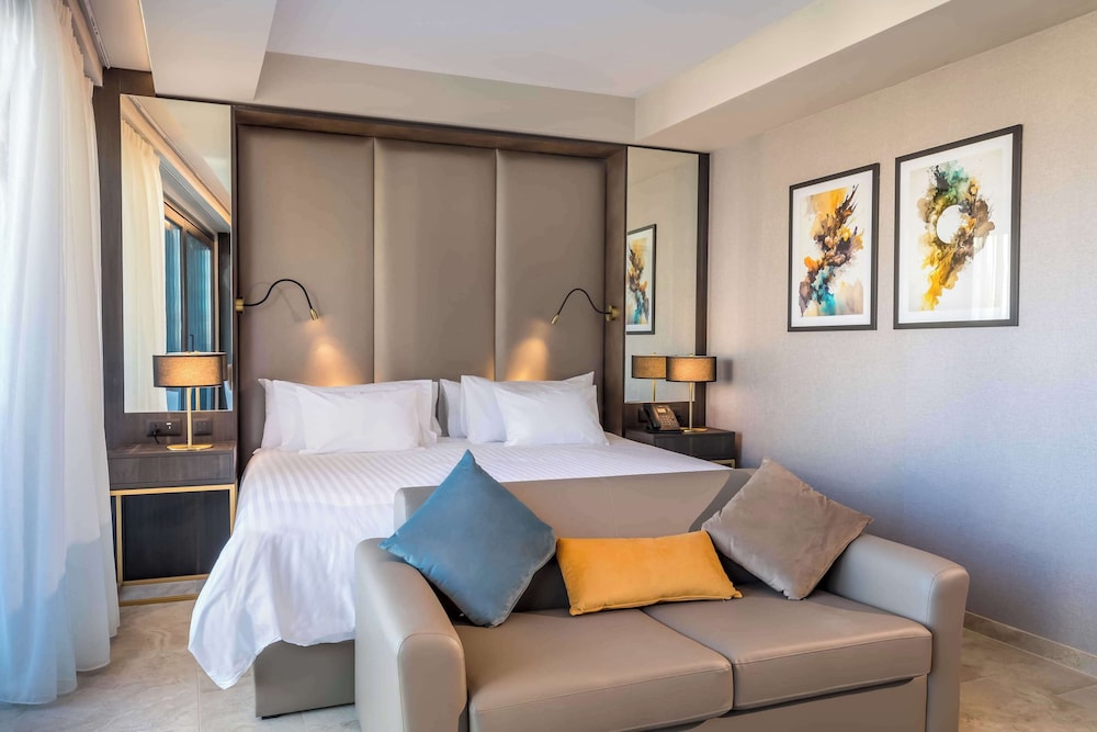 Deluxe Room, Sea View photo 2