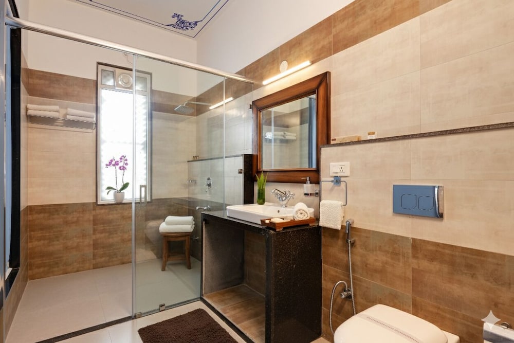 Everest Family Suite photo 2