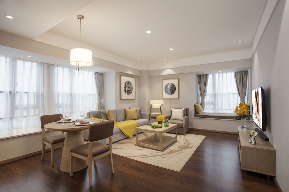 2-Bedroom Executive City View