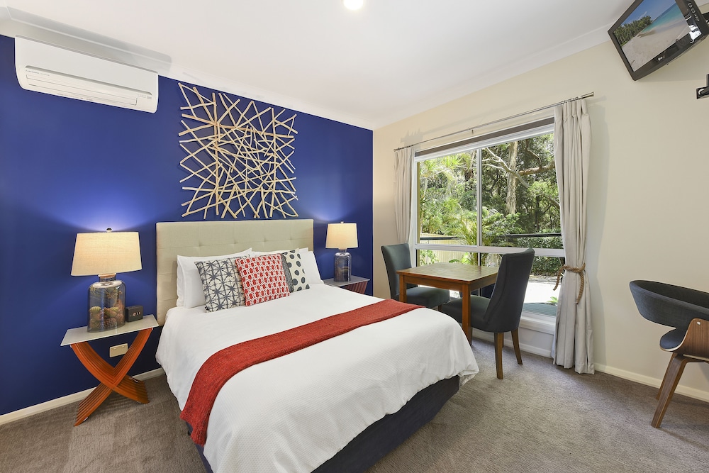 Deluxe Studio Suite, 1 Queen Bed (Umi)