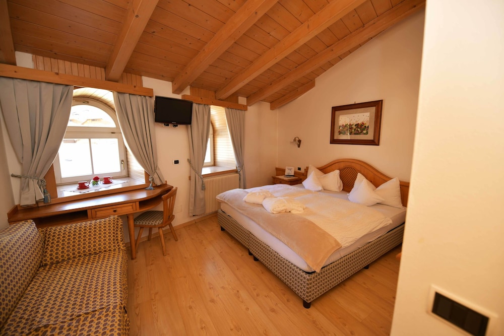 Comfort Room (Plus)