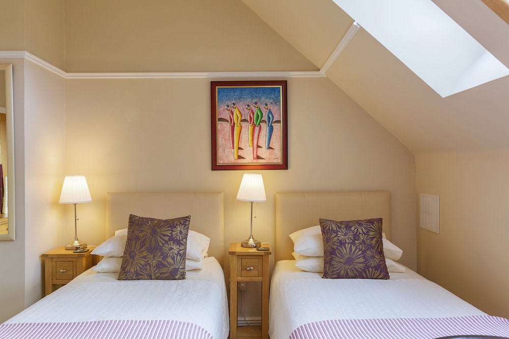 Superior Double Room, Ensuite, Garden View (Shell) photo 1