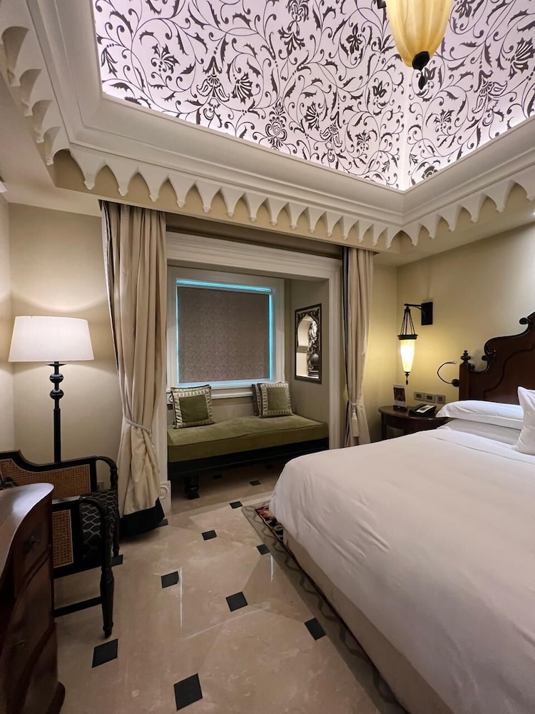 Luxury Suite, 1 Bedroom, Ground Floor photo 3