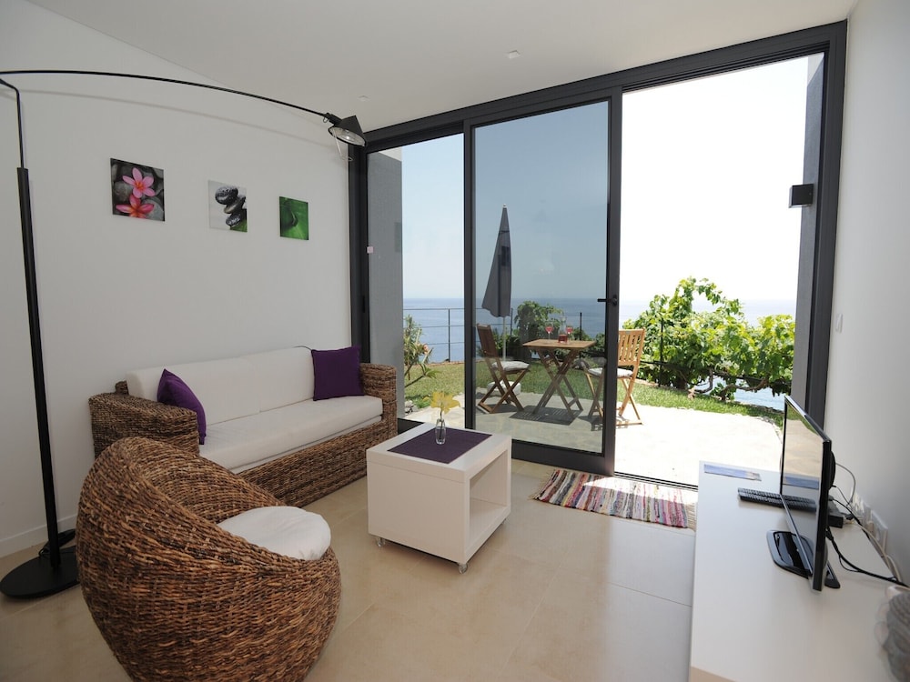 Luxury House, Ensuite, Sea View (Casa Nenufar)