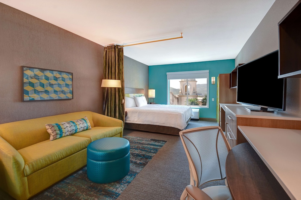 Studio Suite, 1 King Bed (Landmark View) - Photo 5