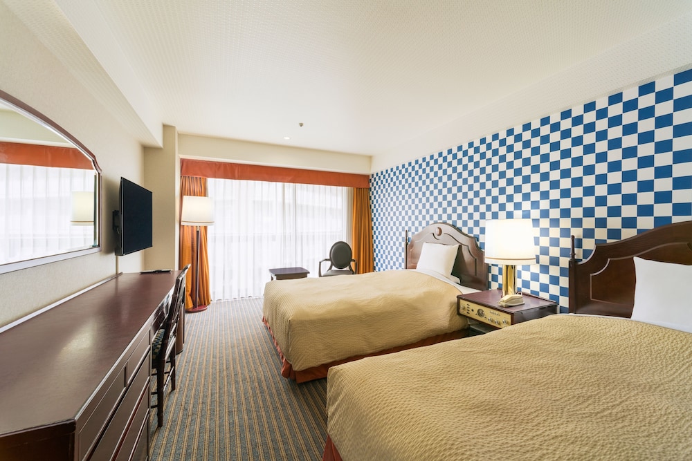 Standard Twin Room, Non Smoking - Photo 1