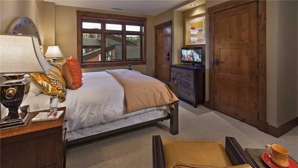 Condo, Multiple Beds, Mountain View (Maroon Mountain (#507) (Condo)) photo 3