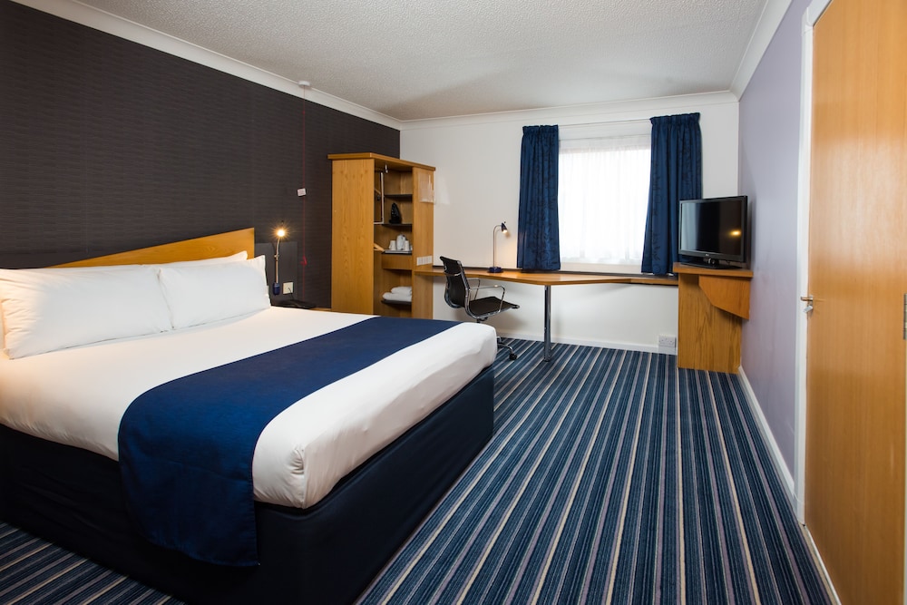 Room, 1 Double Bed, Accessible (with Free Hot Breakfast) - Photo 2
