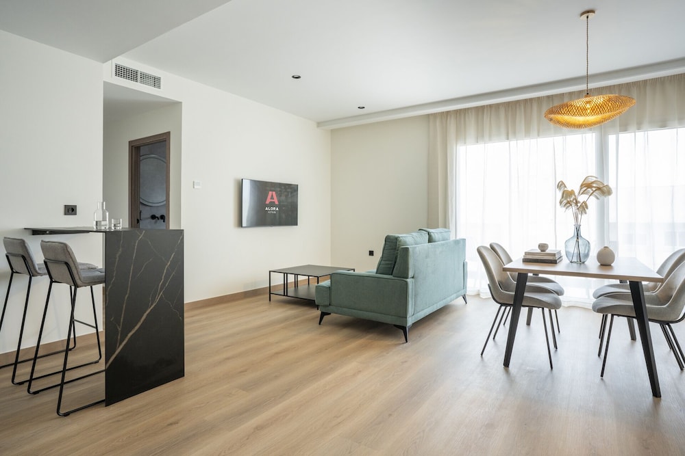 Apartment, 2 Bedrooms, Balcony
