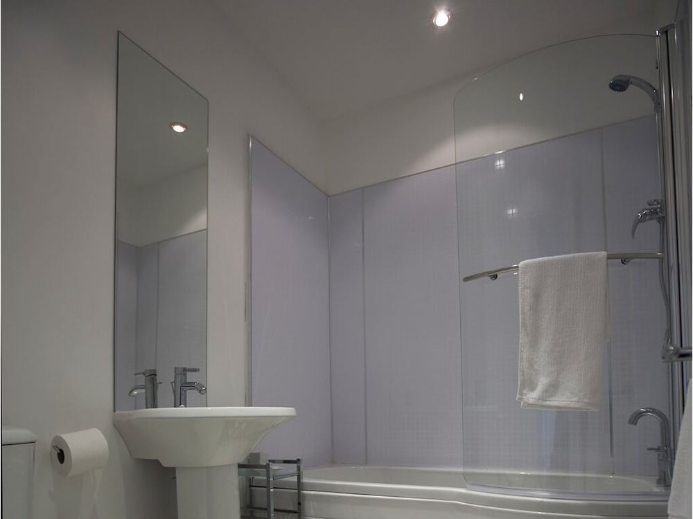 Executive Double Room, Private Bathroom (Apartment) photo 3