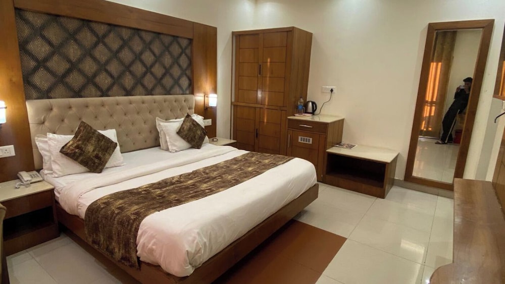 Luxury Room - Photo 3