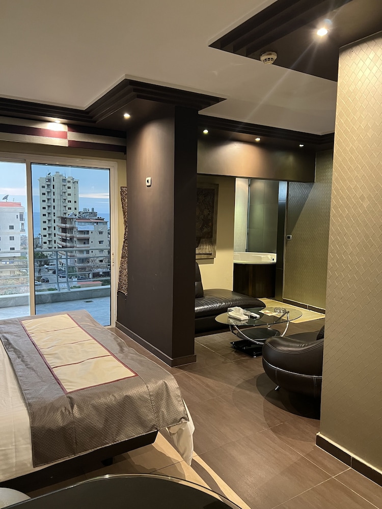 Premium Room photo 2