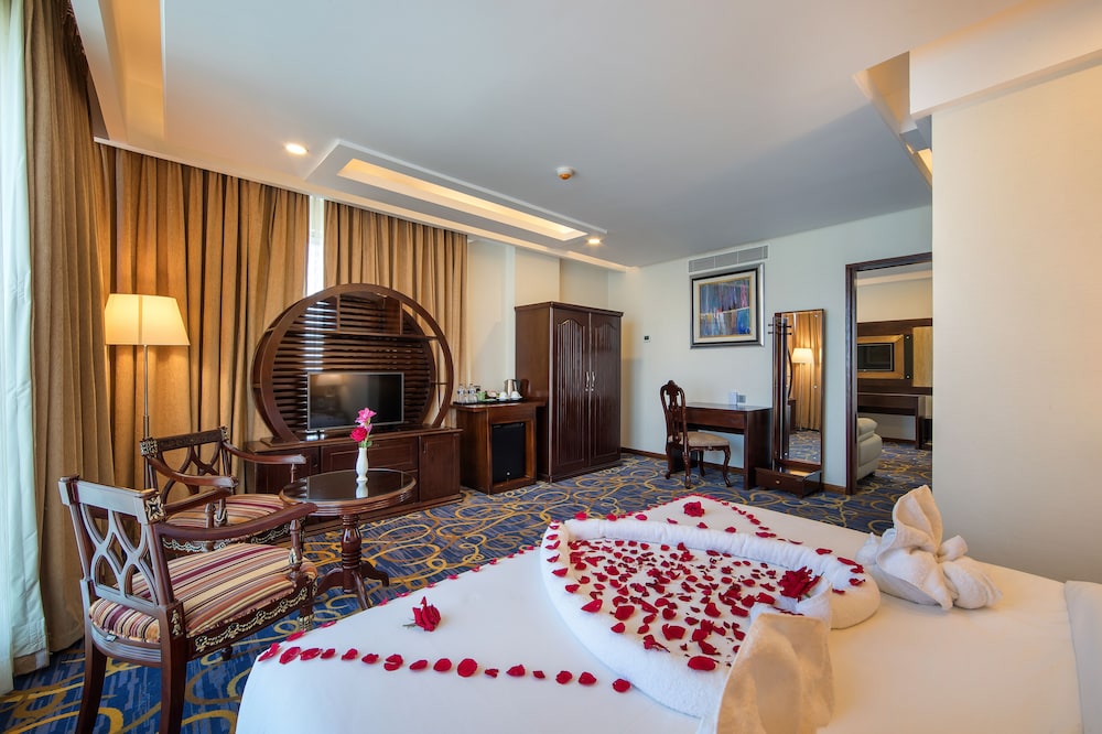 Grand Suite photo 2