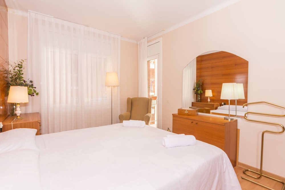 Apartamento, 3 habitaciones, Balcón