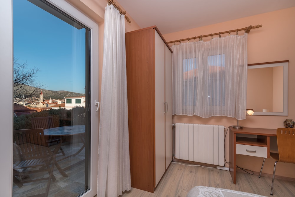 Apartment, Garden View - Photo 6