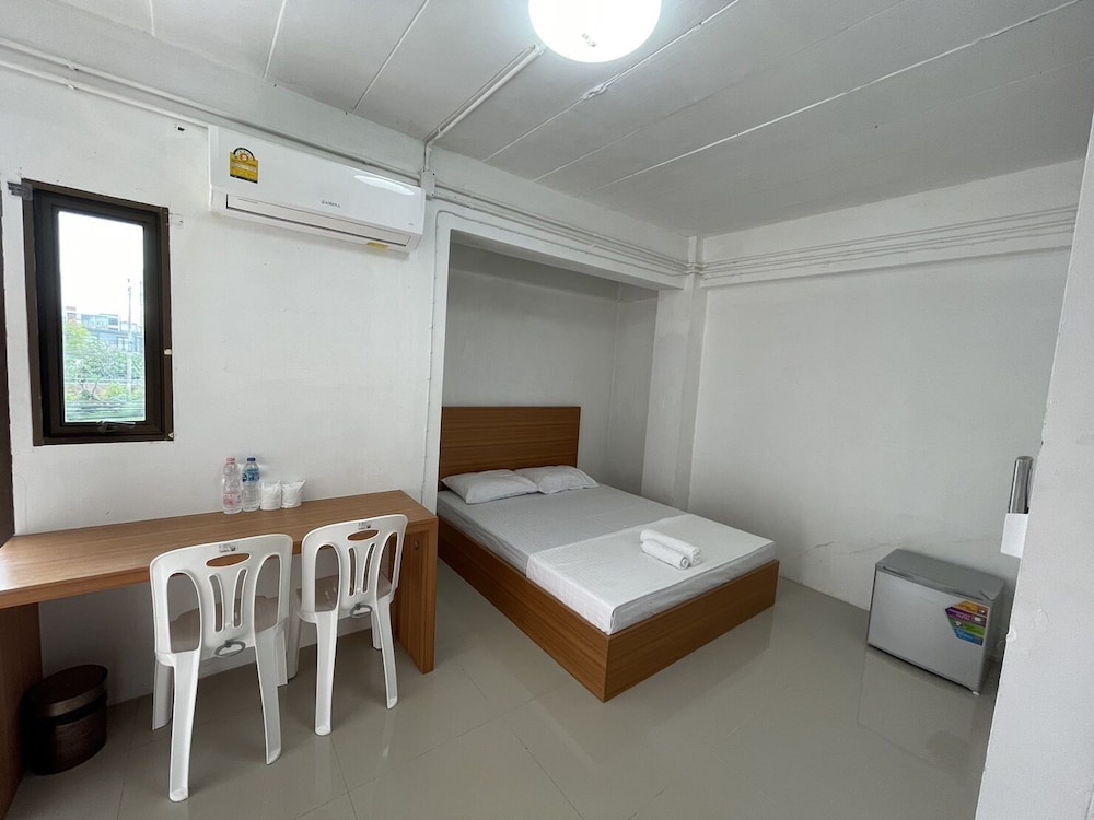 Standard Single Room photo 2