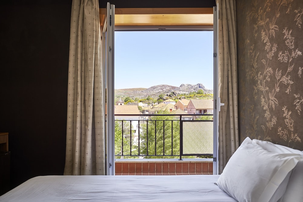Standard Twin Room, Mountain View - Photo 4
