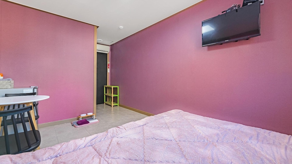 Basic Room, 1 Bedroom (201 (Pet)) photo 3