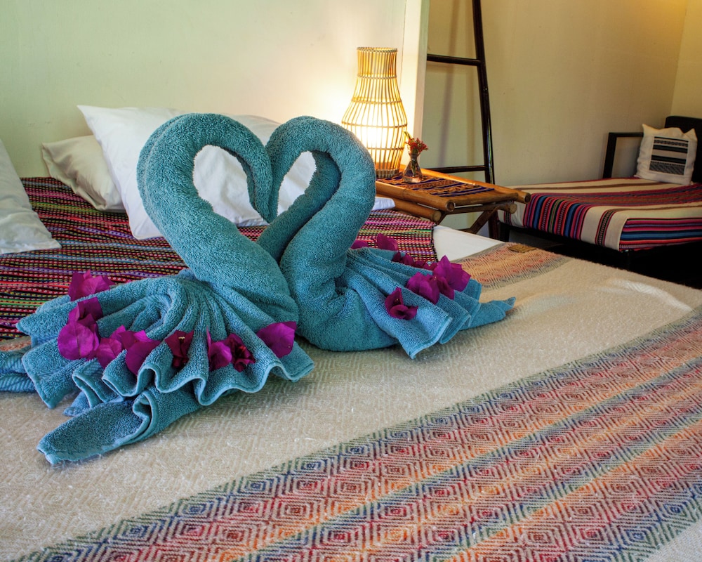Classic Double Room, Partial Lake View photo 1