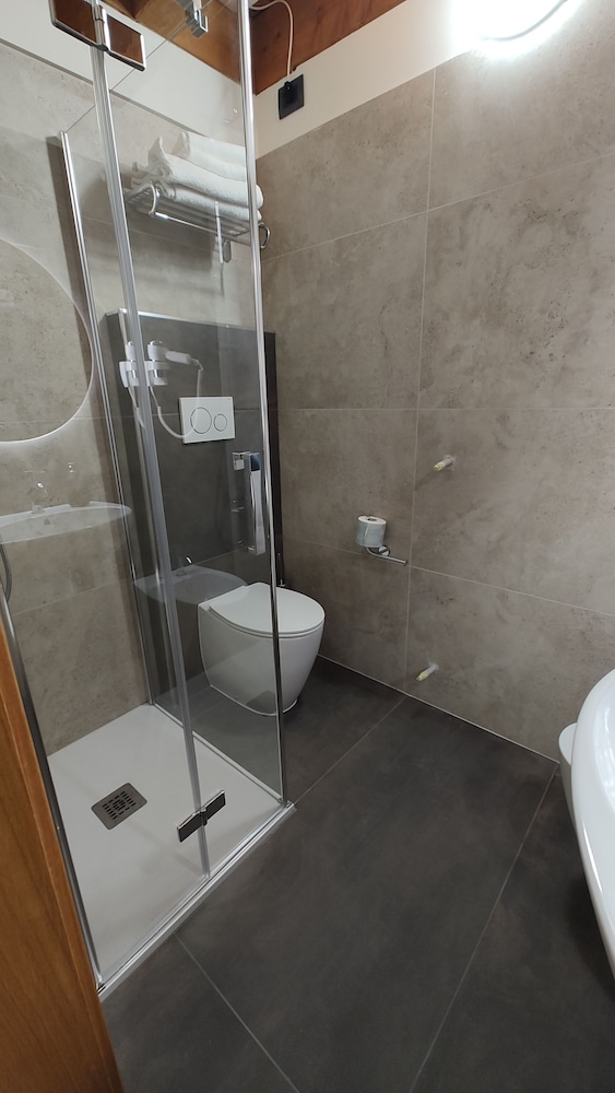 Room photo 2