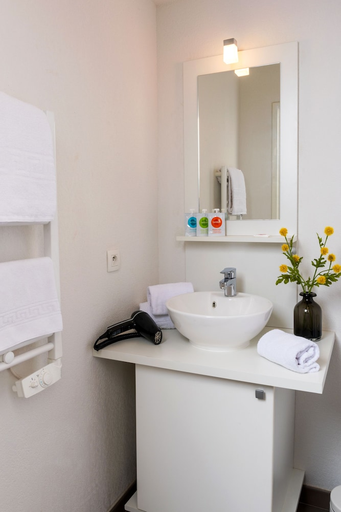 Family Suite, 1 Bedroom, Kitchenette photo 3